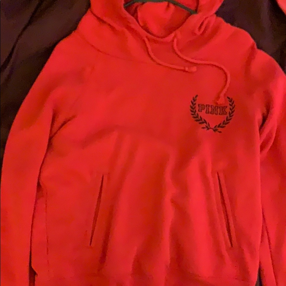 PINK pull over